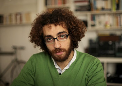 الكاتب الفلسطيني مازن معروف