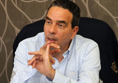 أيمن أبو العلا، النائب عن حزب المصريين الأحرار