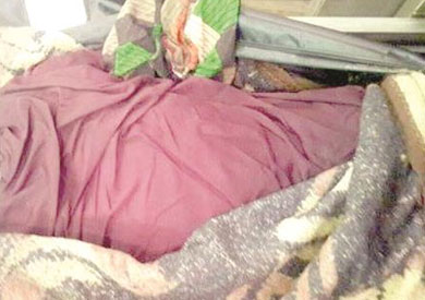 جثة ربة منزل قتلها زوجها فى مدلرسة بالقليوبية
