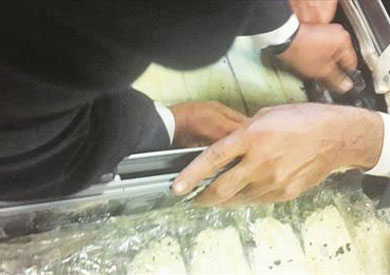 تهريب الكوكايين بمطار القاهرة