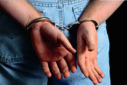 ضبط عاطل لانتحاله صفة ضابط بالأمن الوطني