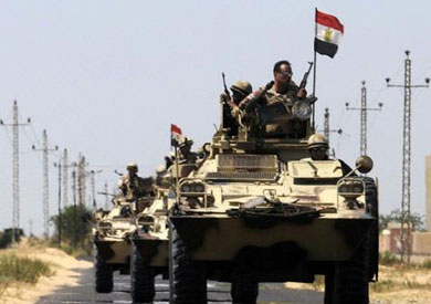 مطاردة قوات الجيش لمسلحين بشمال سيناء- أرشيفية