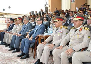 «السيسي» يشهد حفل تخرج الدفعة «151» من ضباط الصف المعلمين