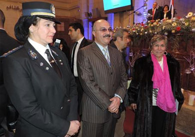 ضباط الداخلية يهنئون الأقباط بعيد الميلاد المجيد