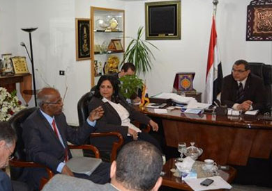 وزير القوى العاملة يلتقي نواب بالبرلمان لبحث مشاكل دوائرهم