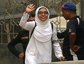 بدء جلسة تجديد حبس إسراء الطويل
