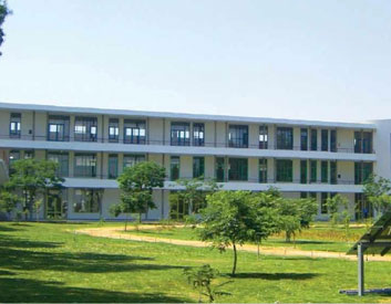 جامعة هليوبوليس