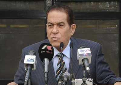 الدكتور كمال الجنزوري رئيس وزراء حكومة الإنقاذ الوطني