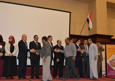 وزير القوى العاملة يؤكد اعتزاز مصر