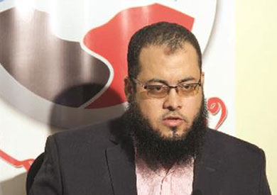 محمود العشرى