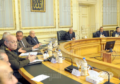 جانب من اجتماع اللجنة العليا لمياه النيل - تصوير : سليمان مصطفى