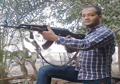 مصطفى محمود عبد الحسيب المتهم بقتل سائق الدرب الأحمر