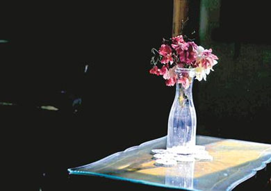 إحدى المعروضات في معرض رندا شعث