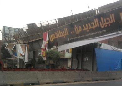 تعطل الحركة المرورية على الطريق الزراعى السريع 5 ساعات بسبب إنهيار أجزاء من كوبرى بقليوب