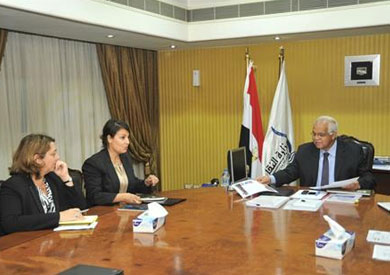 وزير النقل يبحث التعاون مع وكالة التنمية الفرنسية