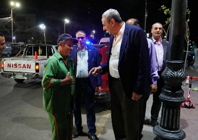 محافظ الغربية في جولة ليلية