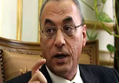 الدكتور عادل زايد محافظ القليوبية