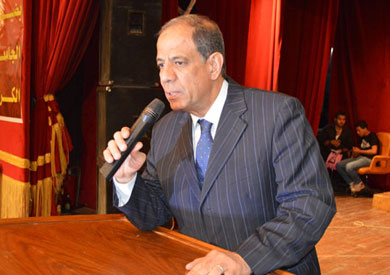 الدكتور محمد عبدالوهاب نائب رئيس جامعة الفيوم