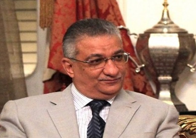 الدكتور أحمد زكي بدر وزير التنمية المحلية - ارشيفية