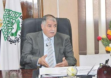 علاء منيع