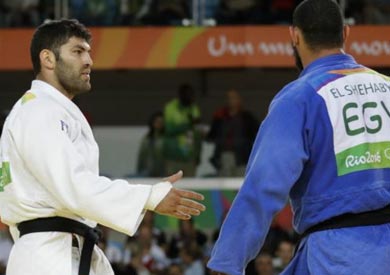 اسلام الشهابي يرفض مصاحفة اللاعب الاسرائيلي