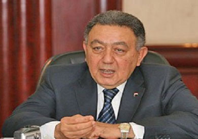 السفير عمرو حلمي