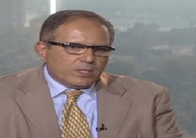 الدكتور عاطف مرسي عميد طب بني سويف