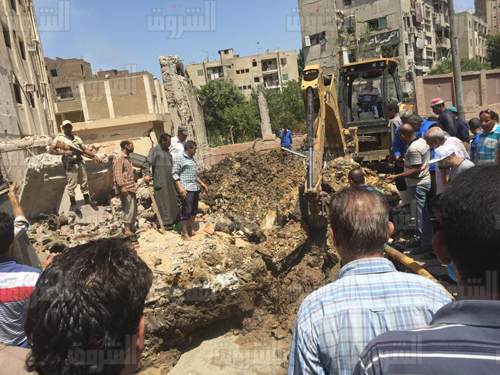 إزالة آثار انفجار مبنى الأمن الوطني في شبرا الخيمة - تصوير: نسمة مصطفى