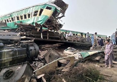 حادث قطار بباكستان