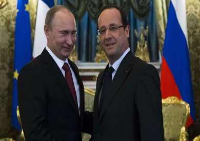 الرئيس الفرنسي فرنسوا هولاند مع نظيره الروسي فلاديمير بوتين