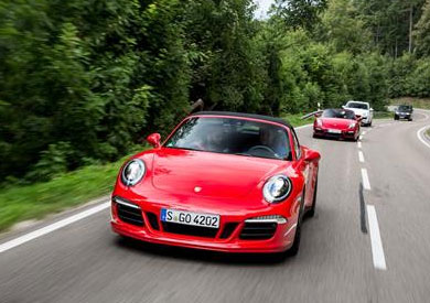 داخل الغابة السوداء 991GTS تثبت أن شخصيتها «واقعية» وليست زائفة مثل معظم المنافسين!