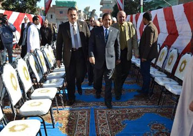 محافظ الغربية يفتتح مسجدا في المحلة