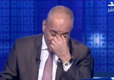 الإعلامي أحمد موسى يبكي على الهواء