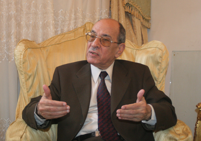 عبد الغفار شكر