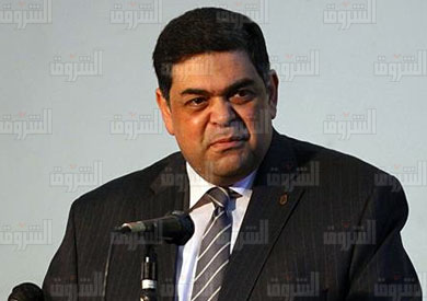 اشرف حاتم وزير الصحة تصوير محمد الميمونى