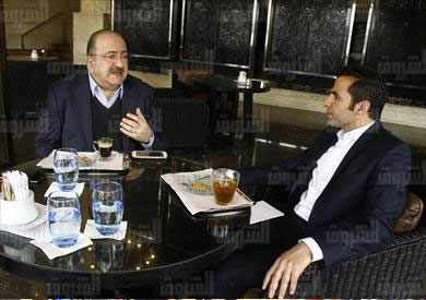 الكاتب الصحفى عبد الوهاب بدرخان - تصوير جيهان نصر