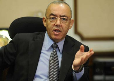 حسام كمال وزير الطيران