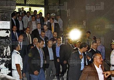 شريف اسماعيل امام مشرحة زينهم - تصوير: احمد عبد اللطيف