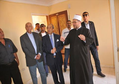 وزير الاوقاف المصري والتونسي بأسوان