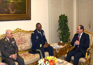 السيسي وقائد المنطقة المركزية