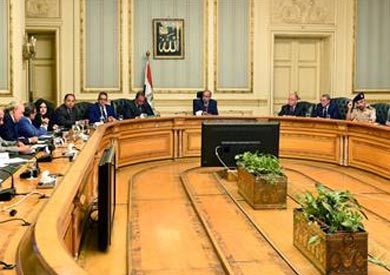 رئيس الوزراء، شريف إسماعيل
