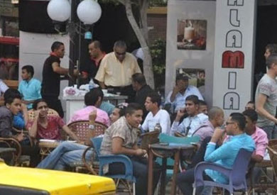 ارشيفية لمقاهي بالاقصر