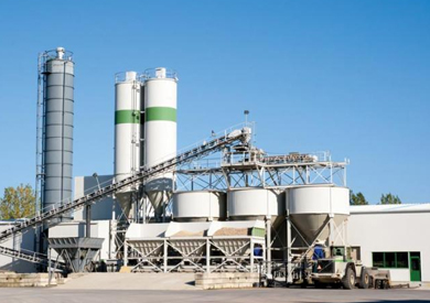 مصنع اسمنت - ارشيفية