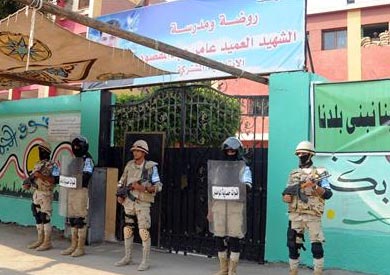 القوات المسلحة تؤمن 18945 مقرا انتخابيا في 14 محافظة