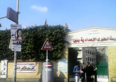 «الشروق» ترصد دعاية انتخابية أمام اللجان بدوائر مصر الجديدة