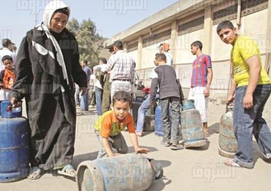 ومازالت أزمة أنابيب البوتاجاز مستمرة تصوير - إيمان هلال