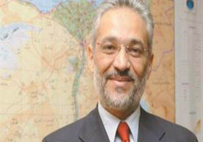 السفير مؤيد فتح الله الضلعي نائب مساعد وزير الخارجية للشؤون السودانية