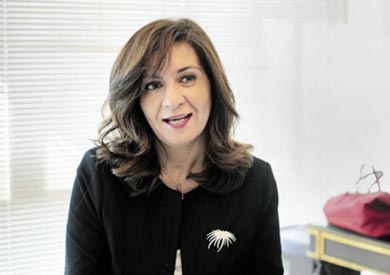 نبيلة مكرم