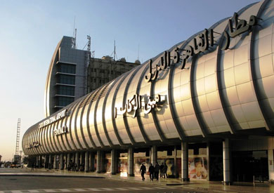 مطار القاهرة