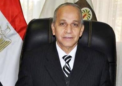 المحافظ اللواء محمود عشماوى